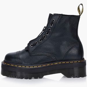 Dr. Martens Sinclair Platform 7